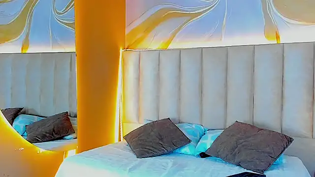 ElectraScot online show from 09-28-25, 01:16