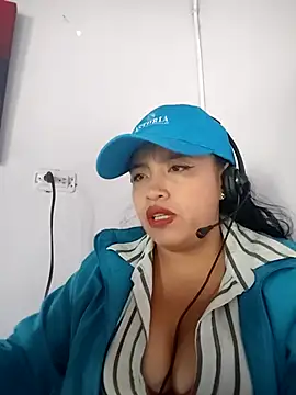 MILA  06 online show from 10-20-25, 01:00