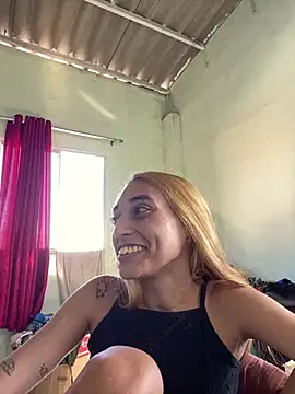 Snapshot of loirinhaaa chatting on 03-07-26, 06:16 loirinhaaa online show from 03-07-26, 06:16