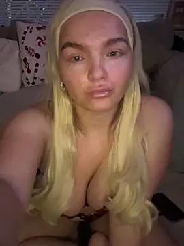 BelleXx online show from 11-13-25, 04:39