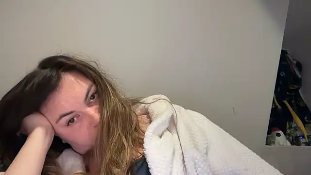 AnnabellkaX online show from 09-24-25, 05:49