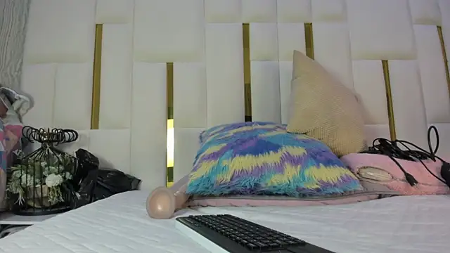 mia vy online show from 03-23-26, 02:59