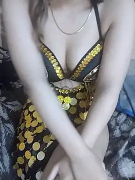 Snapshot of shahinaz-123 chatting on 02-24-26, 10:24 shahinaz-123 online show from 02-24-26, 10:24