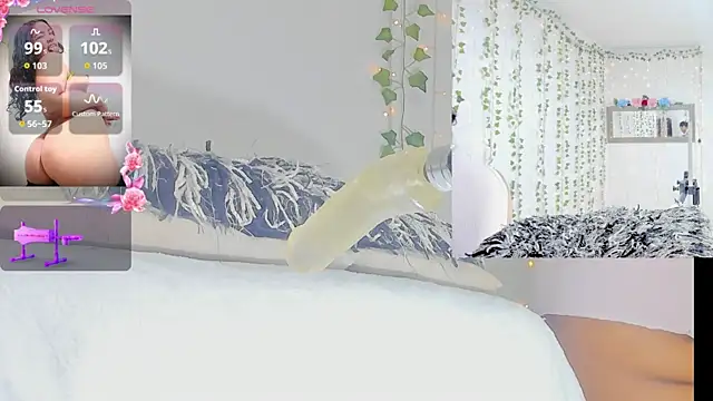 Ashley  Jones   online show from 05-01-26, 09:03