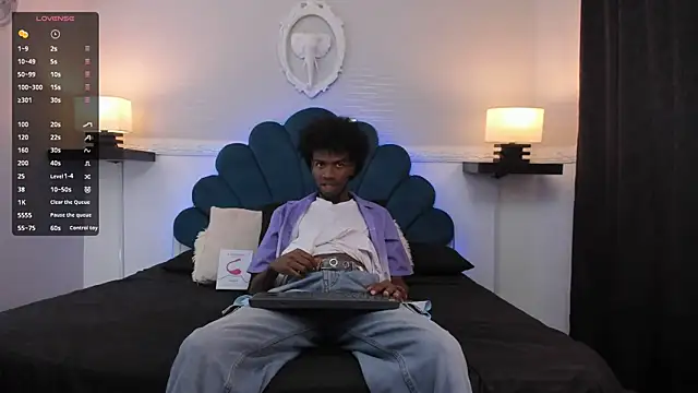 AllexJacob online show from 10-08-25, 01:09