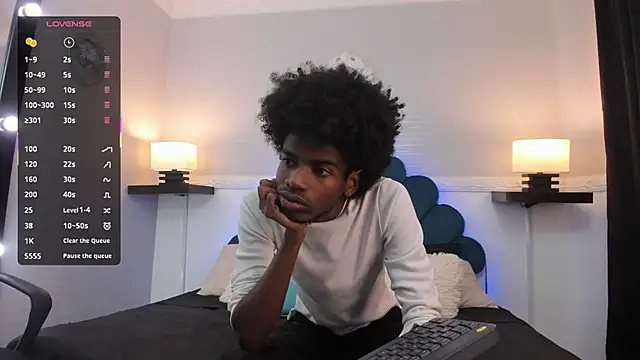 AllexJacob online show from 10-13-25, 01:11