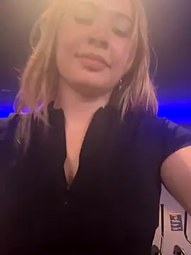 IamCatalina888 online show from 09-30-25, 07:41