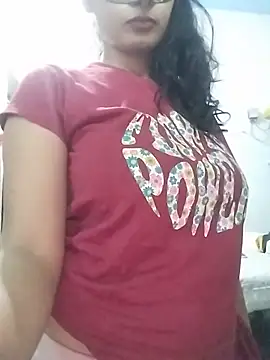 Snapshot of ms-naina chatting on 06-21-26, 08:39 ms-naina online show from 06-21-26, 08:39