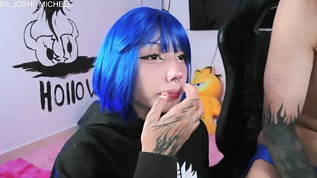 Everlong  online show from 11-13-25, 02:21