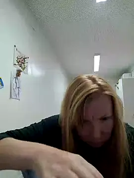 Snapshot of JenyJansi chatting on 09-18-25, 06:54 JenyJansi online show from 09-18-25, 06:54