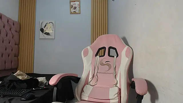 Naomis 35 online show from 11-27-25, 07:38