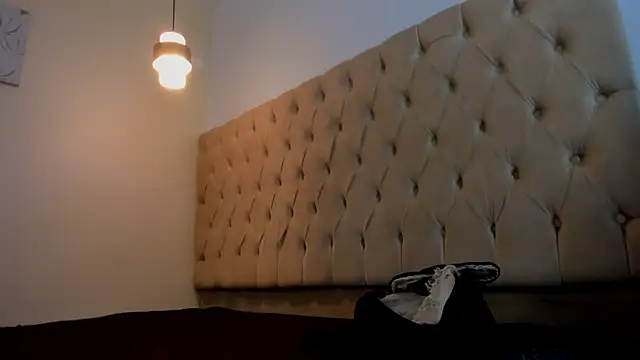 Naomis 35 online show from 02-03-26, 07:19