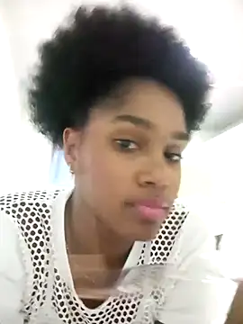 Beauty Luci online show from 10-21-25, 11:49