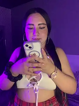 Ssusann Pink online show from 09-30-25, 03:00