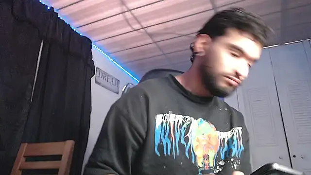 Snapshot of Chrys_harris77 chatting on 10-07-25, 08:17 Chrys harris77 online show from 10-07-25, 08:17