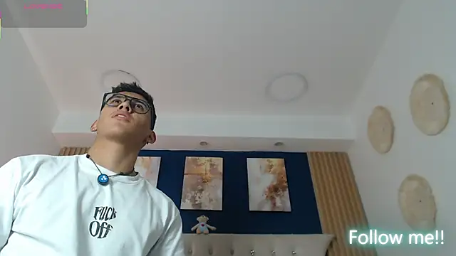 SalvadorFit online show from 03-20-26, 08:35