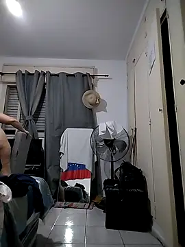 Snapshot of Lunita86 chatting on 10-23-25, 02:00 Lunita86 online show from 10-23-25, 02:00