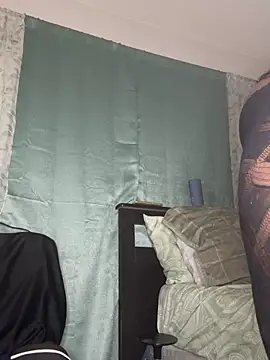 foreigntitts  online show from 02-24-26, 03:04