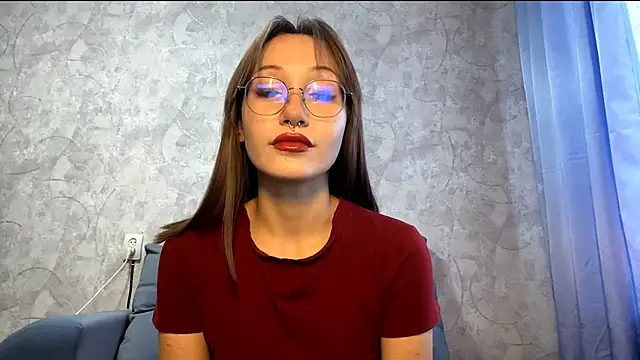 SetsukoBuddemeyer online show from 10-07-25, 08:22