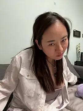 Kayla-love online show from 04-14-26, 04:35