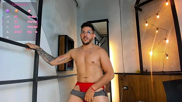 Snapshot of DomnGrey chatting on 09-17-25, 08:05 DomnGrey online show from 09-17-25, 08:05