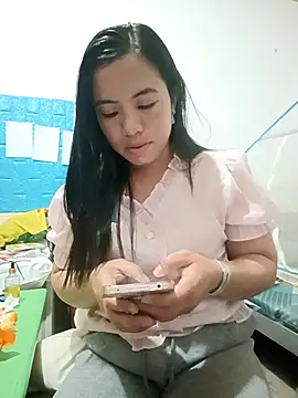 Snapshot of tulipsexy chatting on 02-19-26, 05:42 tulipsexy online show from 02-19-26, 05:42
