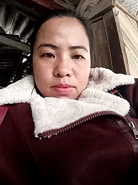 Snapshot of tulipsexy chatting on 03-07-26, 04:42 tulipsexy online show from 03-07-26, 04:42