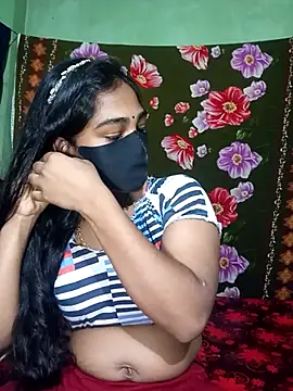 Snapshot of Cute_Couple59 chatting on 04-28-26, 06:24 Cute Couple59 online show from 04-28-26, 06:24