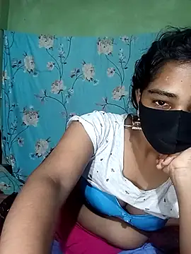 Snapshot of Cute_Couple59 chatting on 05-04-26, 11:12 Cute Couple59 online show from 05-04-26, 11:12