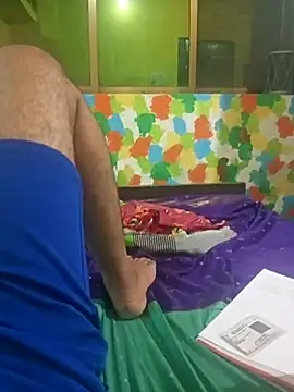 Snapshot of ramulove124 chatting on 10-12-25, 12:48 ramulove124 online show from 10-12-25, 12:48