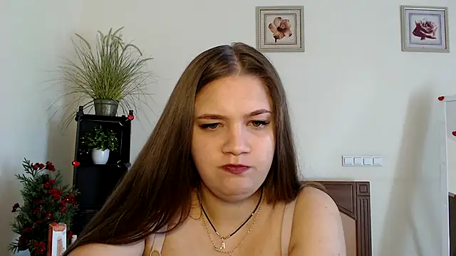 Nensi-Bern online show from 09-24-25, 08:06