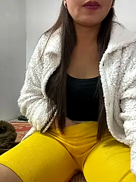 Milky-milk online show from 11-18-25, 02:54