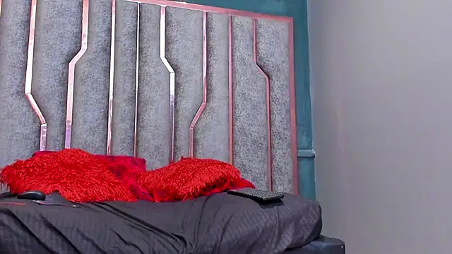 Snapshot of VioletaSolet chatting on 09-23-25, 10:29 VioletaSolet online show from 09-23-25, 10:29