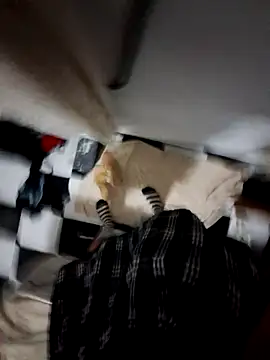 Snapshot of yasminabitch chatting on 10-06-25, 10:29 yasminabitch online show from 10-06-25, 10:29