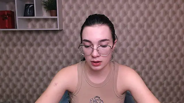 MiraBabe  online show from 09-23-25, 09:56