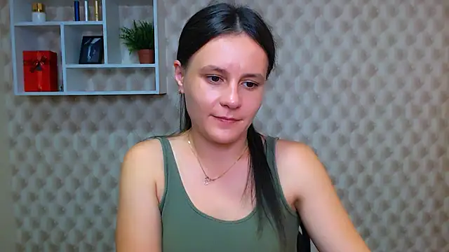 EvelinaMiss  online show from 10-12-25, 12:26