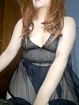 Amandaaaa20 online show from 06-13-26, 03:59