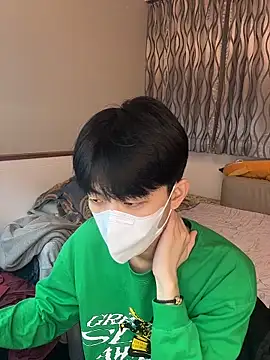 kai101010 online show from 02-10-26, 02:32