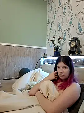 Snapshot of Hot_SkinnyGirl chatting on 02-08-26, 05:55 Hot SkinnyGirl online show from 02-08-26, 05:55