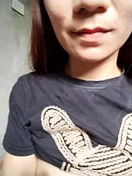 Snapshot of Girl_sexy98 chatting on 10-21-25, 03:40 Girl sexy98 online show from 10-21-25, 03:40