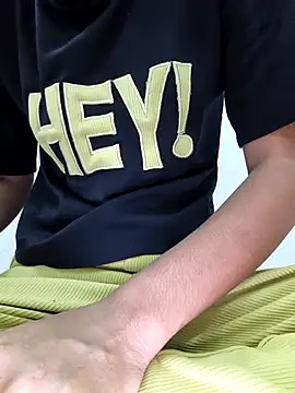 Snapshot of sassyishhu76 chatting on 10-14-25, 09:15 sassyishhu76 online show from 10-14-25, 09:15