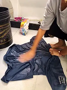 sassyishhu76 online show from 11-29-25, 08:06