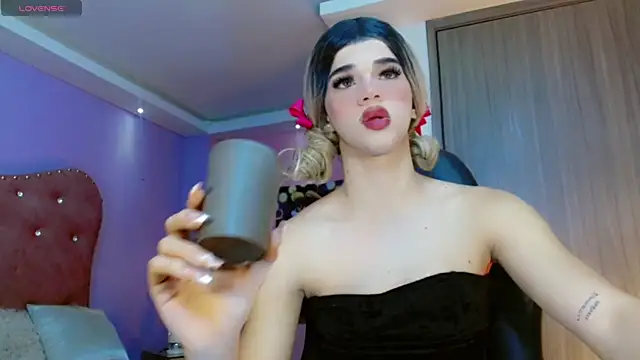 Sophia Stonee online show from 10-01-25, 11:38