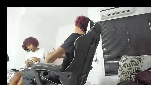 Hotangels X online show from 09-18-25, 02:52
