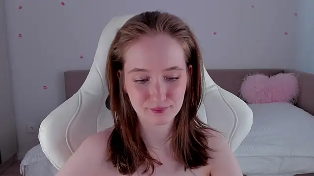 Snapshot of CrystalSoul_ chatting on 09-29-25, 07:24 CrystalSoul online show from 09-29-25, 07:24