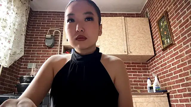 EmmaLeexth online show from 03-08-26, 10:08