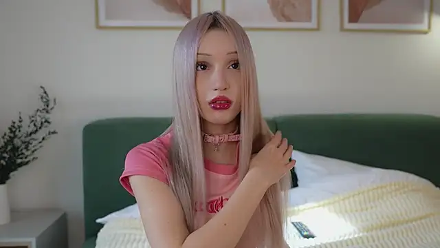 Laura Obsidian online show from 10-03-25, 07:49