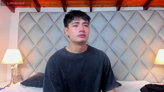 Clement Reyes online show from 01-06-26, 07:39