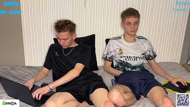 Snapshot of Eaton_ chatting on 11-28-25, 03:14 Eaton online show from 11-28-25, 03:14