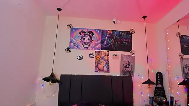 SabrinaV  online show from 05-05-26, 11:18